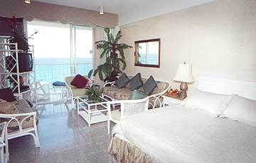 Beachfront Studio Carisa Y Palma Appartement Cancún